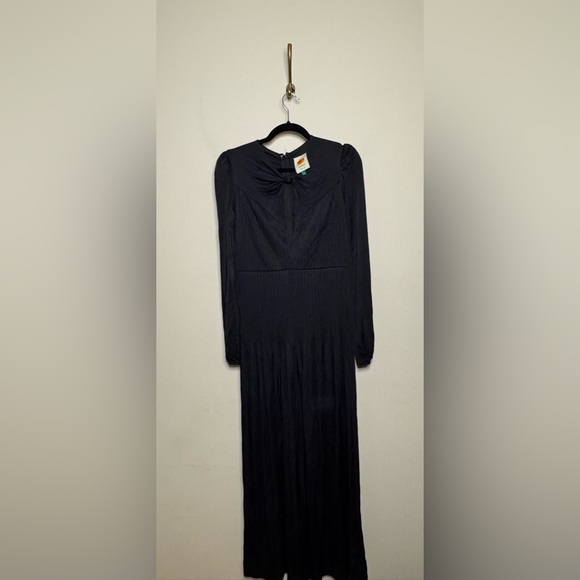 FARM Rio Black Long Sleeve Knot Jumpsuit - Picture 6 of 9